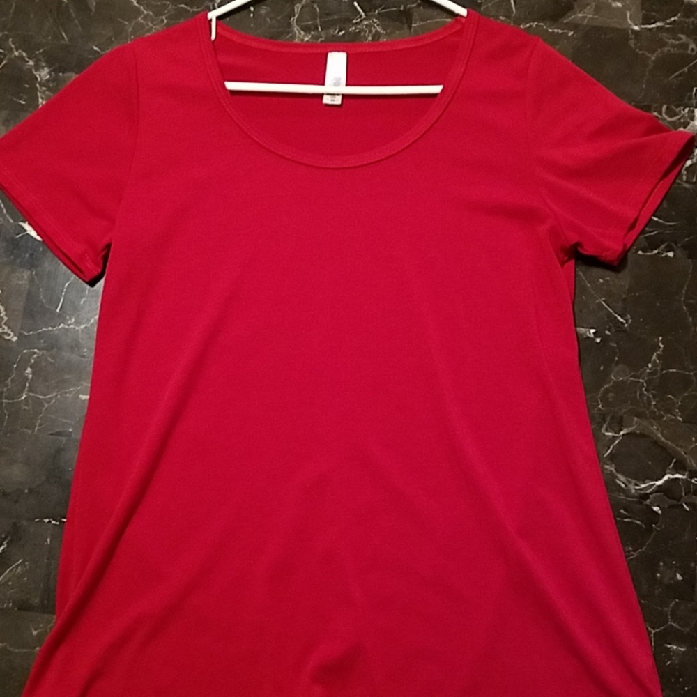 Lularoe classic tunic